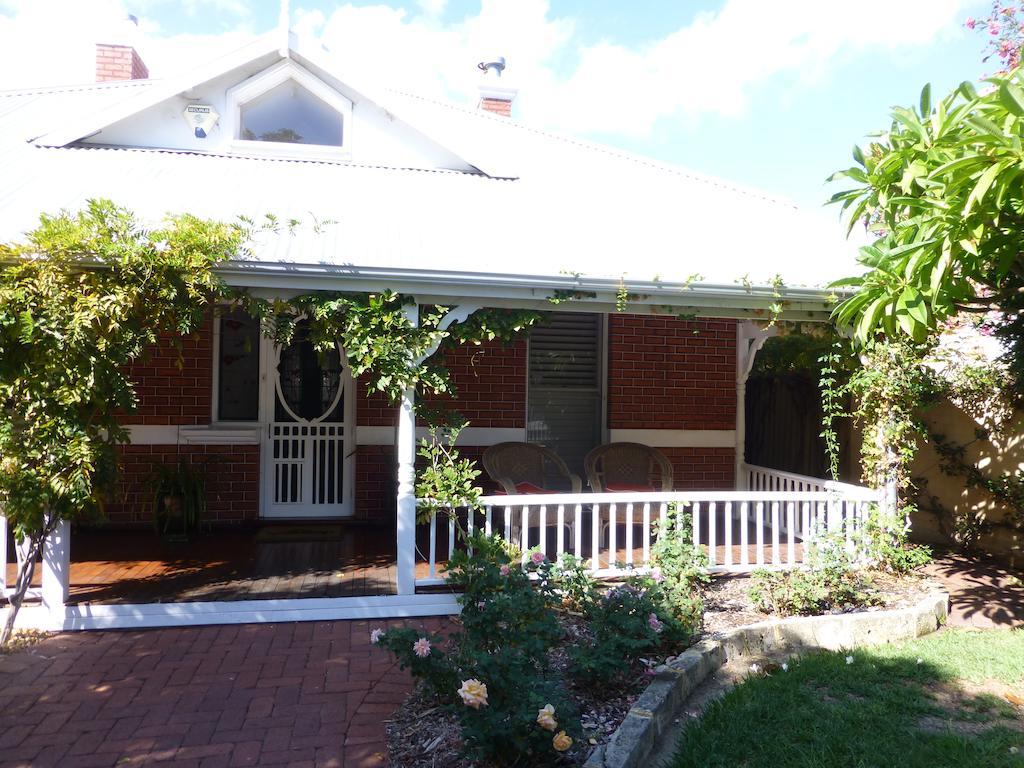 Lakeside Bed&Breakfast Perth Eksteriør bilde