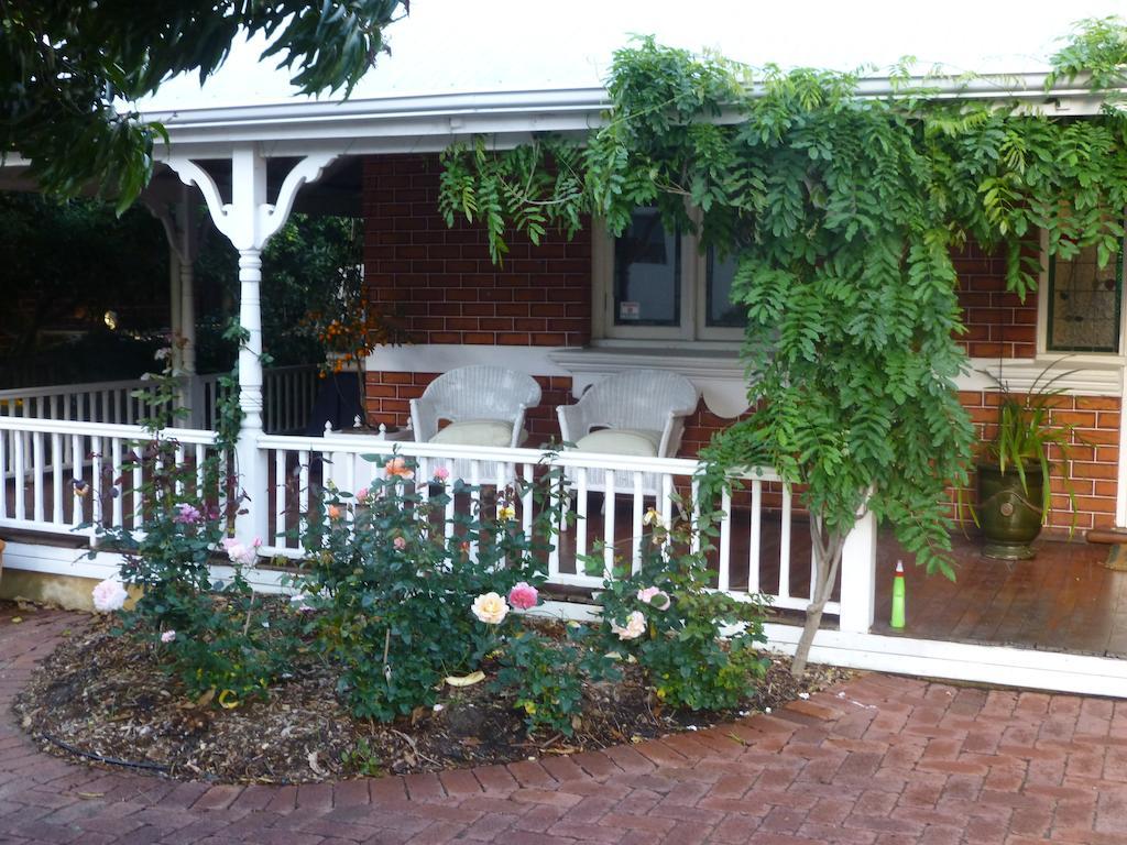 Lakeside Bed&Breakfast Perth Eksteriør bilde